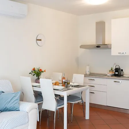 Canevon Apartment *
