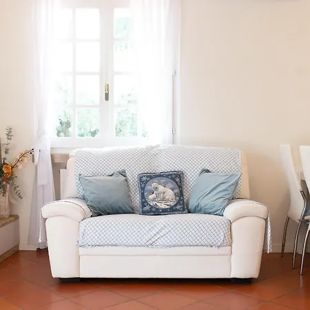Canevon Apartment *